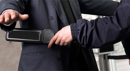 Controlli in aeroporto