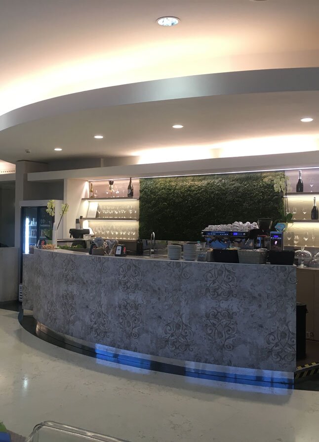 Lounge Bar